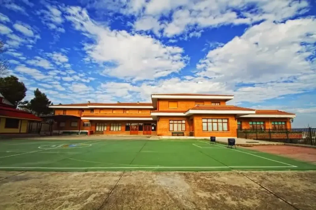 Colegio Montfort en Loeches