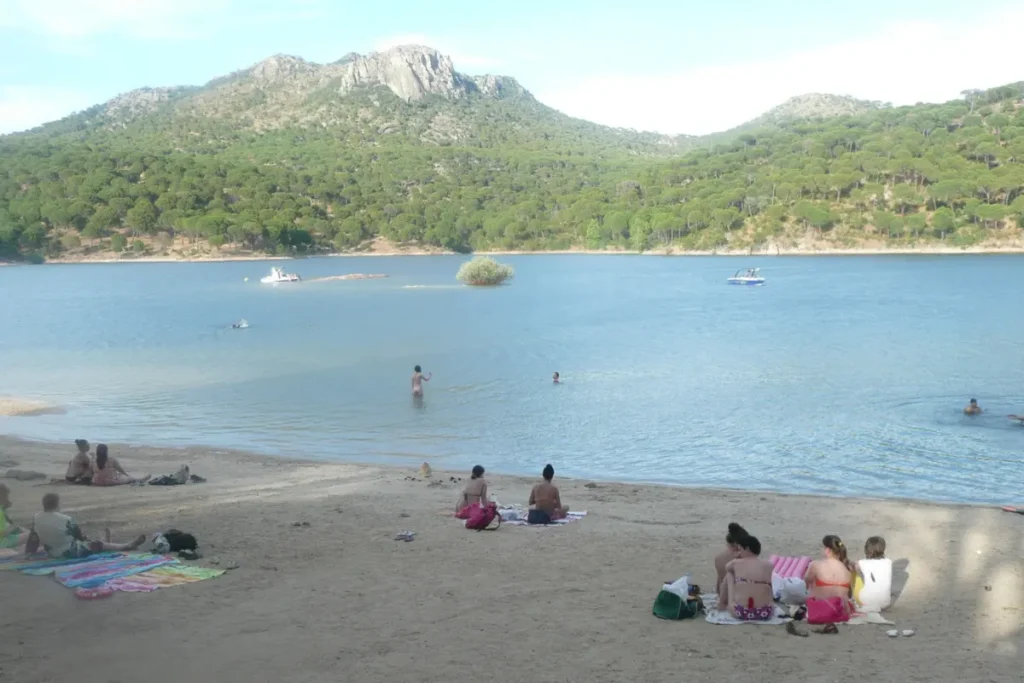 San Martín de Valdeiglesias pantano de San Juan